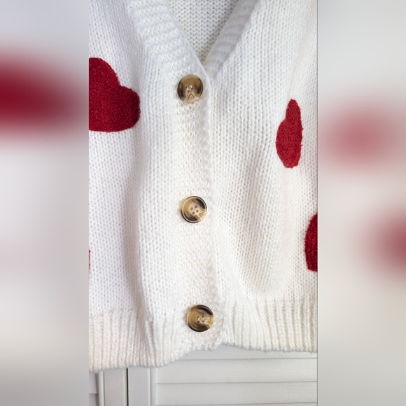LUNA IVY 3D Heart White Cardigan Size S - Picture 6 of 13